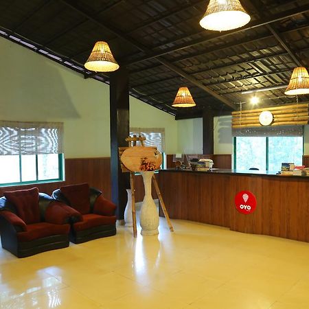 Oyo 4651 Woodpecker Resort Munnar Esterno foto