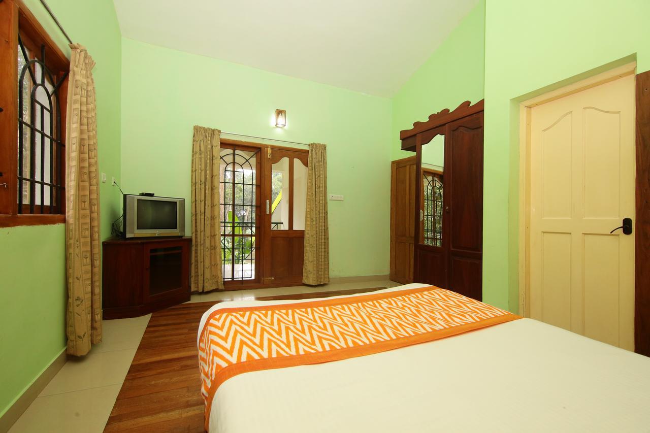 Oyo 4651 Woodpecker Resort Munnar Esterno foto